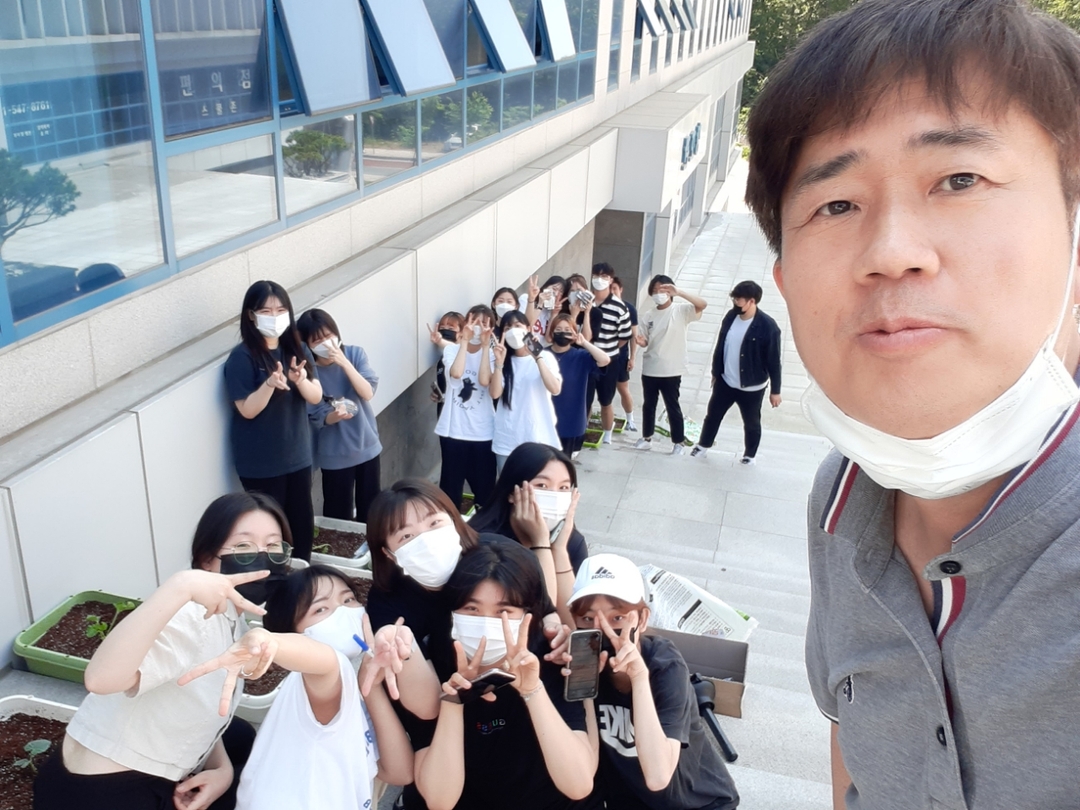 원예치료동아리 모종심기