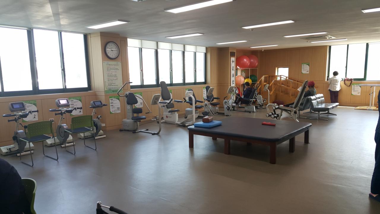 >>물리치료학과 새내기 봉사자가 선배 봉사자에게<<